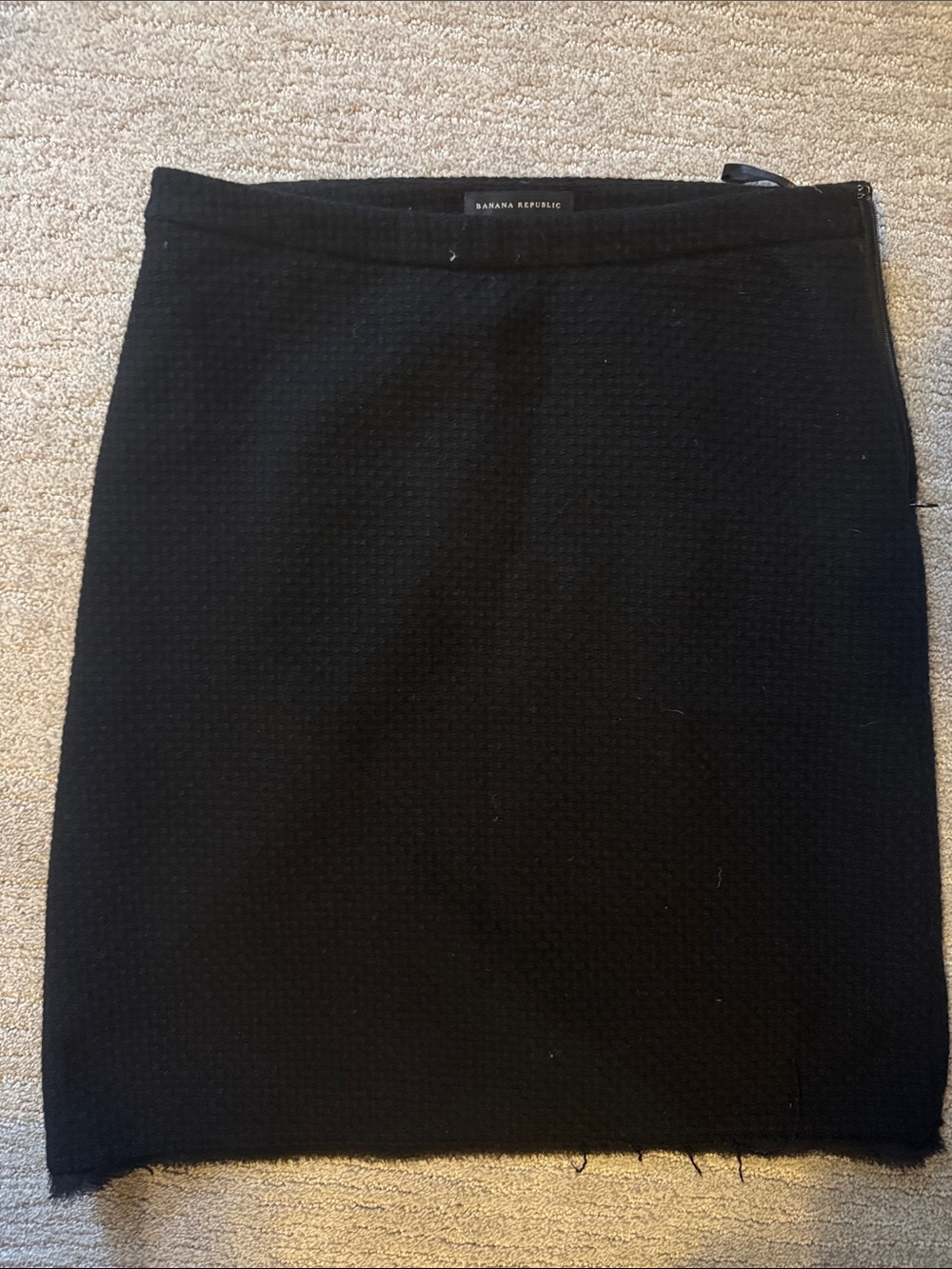 Banana Republic Black Textured Pencil Skirt